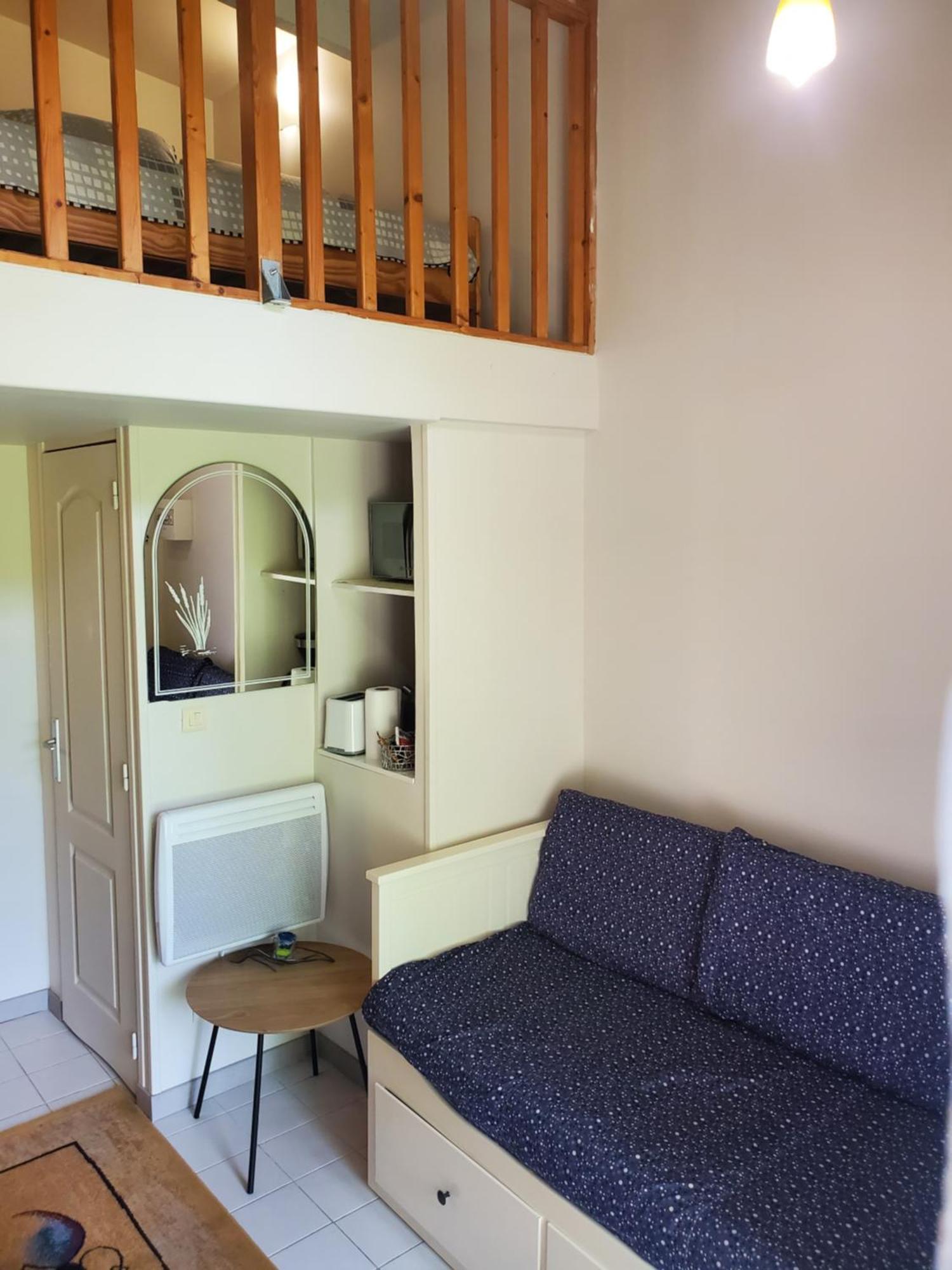 Agreable Et Paisible Studio Franqueville-Saint-Pierre Exteriör bild